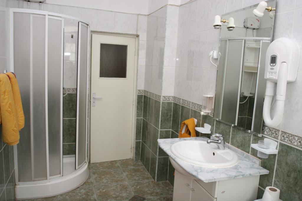 Hotel Ss Residence Unirii Bucharest Luaran gambar